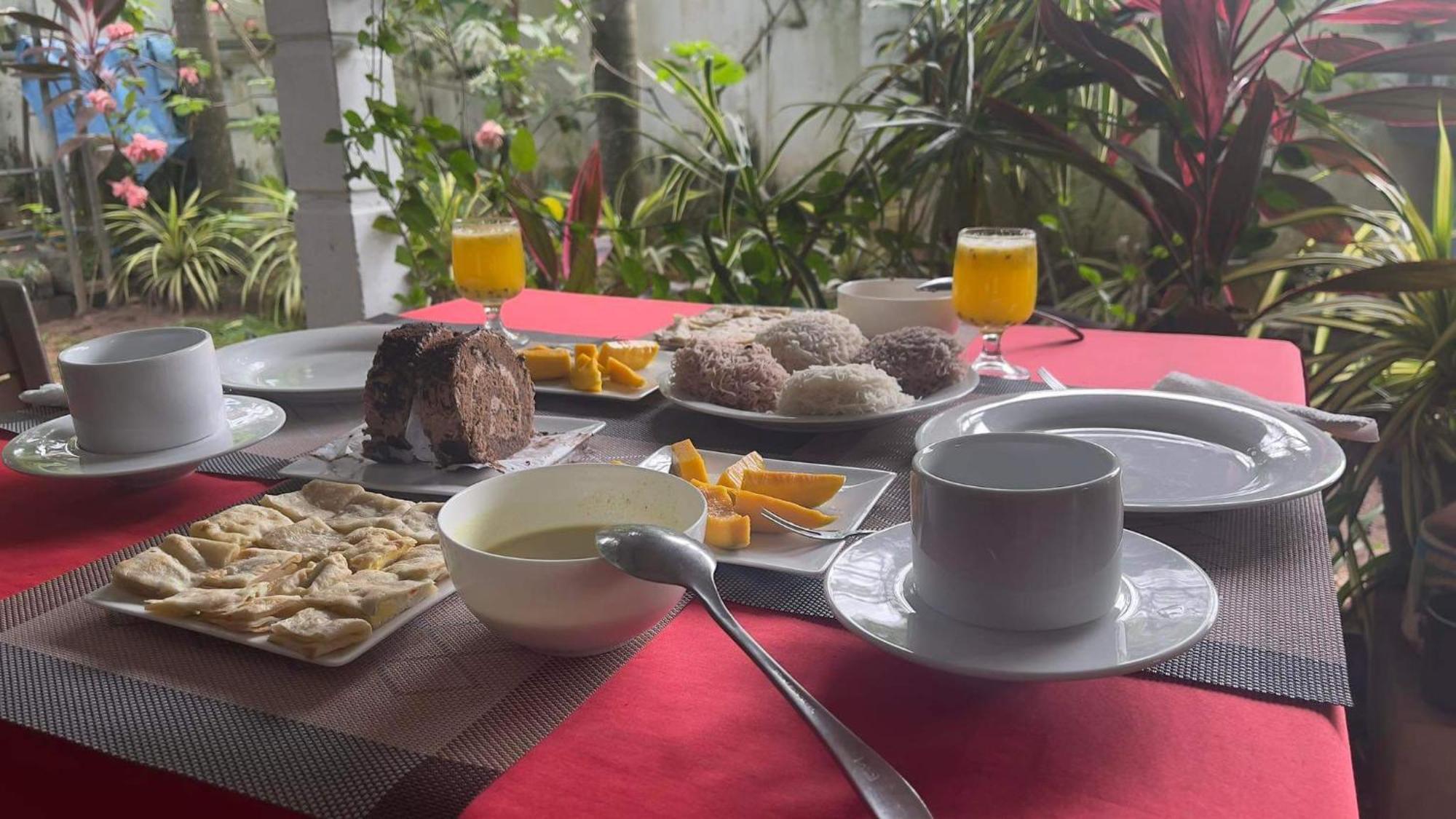 Goalma Family Holiday Resort & Restaurant أنرادابورام المظهر الخارجي الصورة