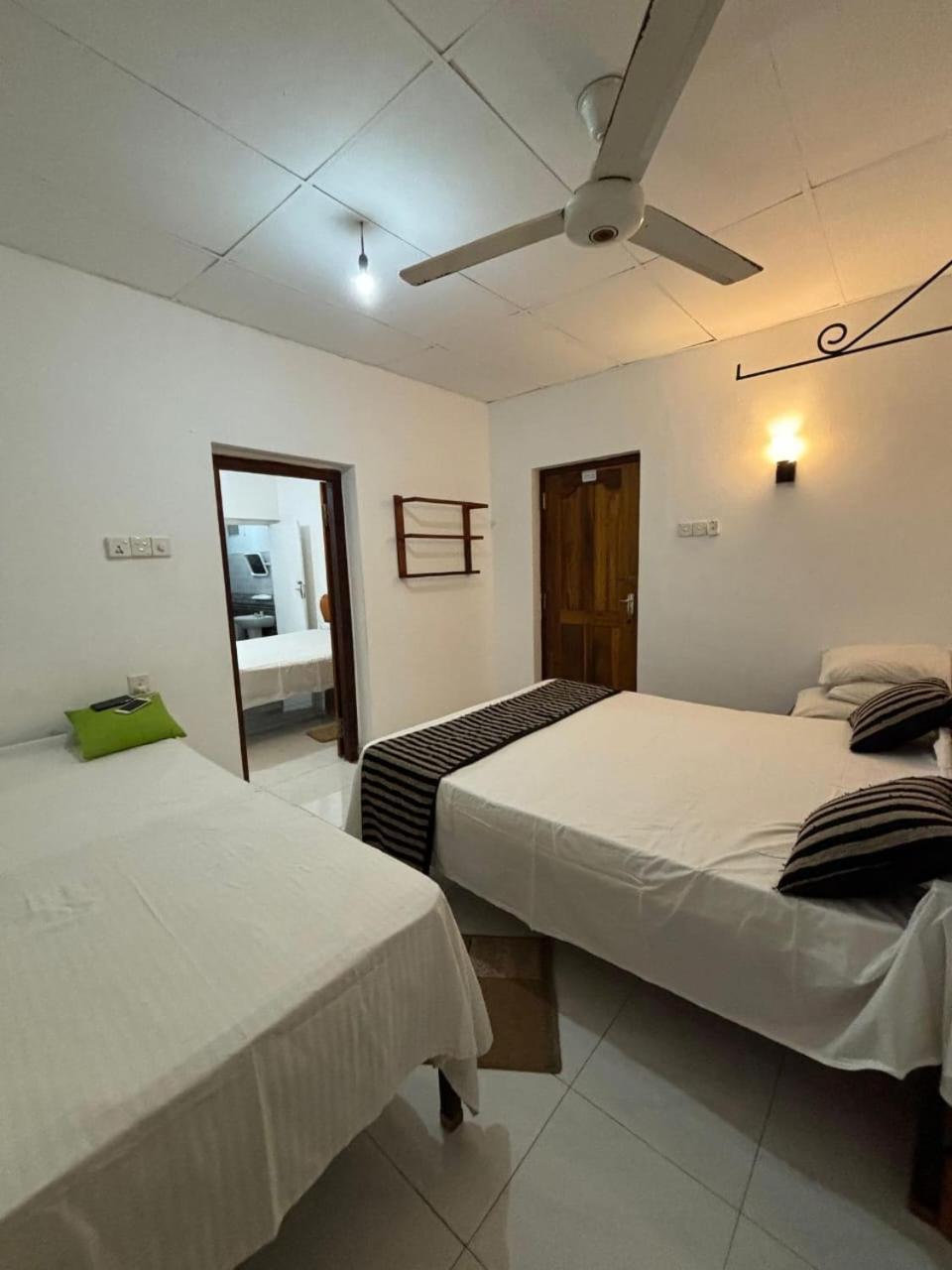 Goalma Family Holiday Resort & Restaurant أنرادابورام المظهر الخارجي الصورة