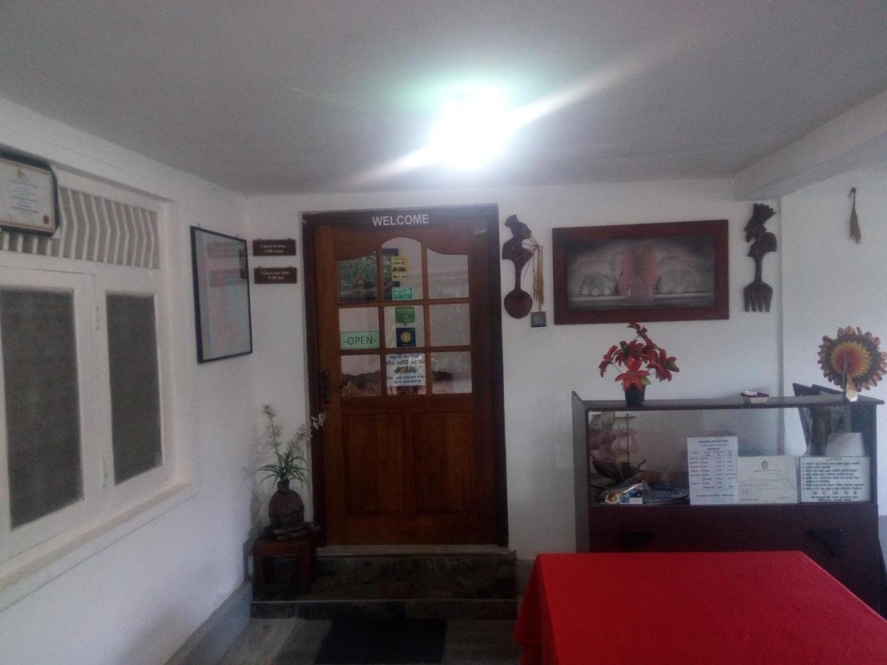 Goalma Family Holiday Resort & Restaurant أنرادابورام المظهر الخارجي الصورة