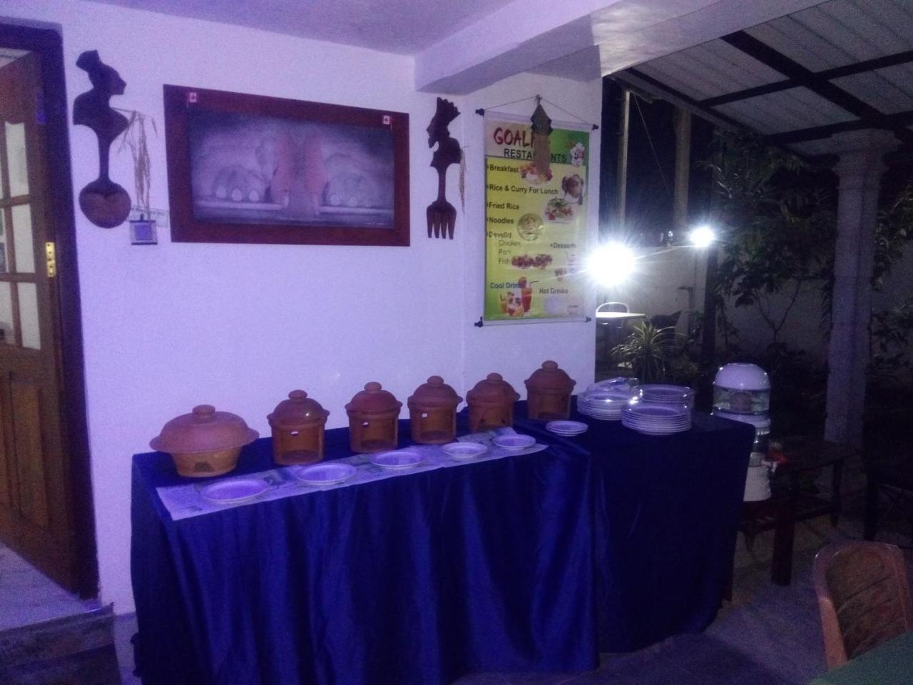 Goalma Family Holiday Resort & Restaurant أنرادابورام المظهر الخارجي الصورة