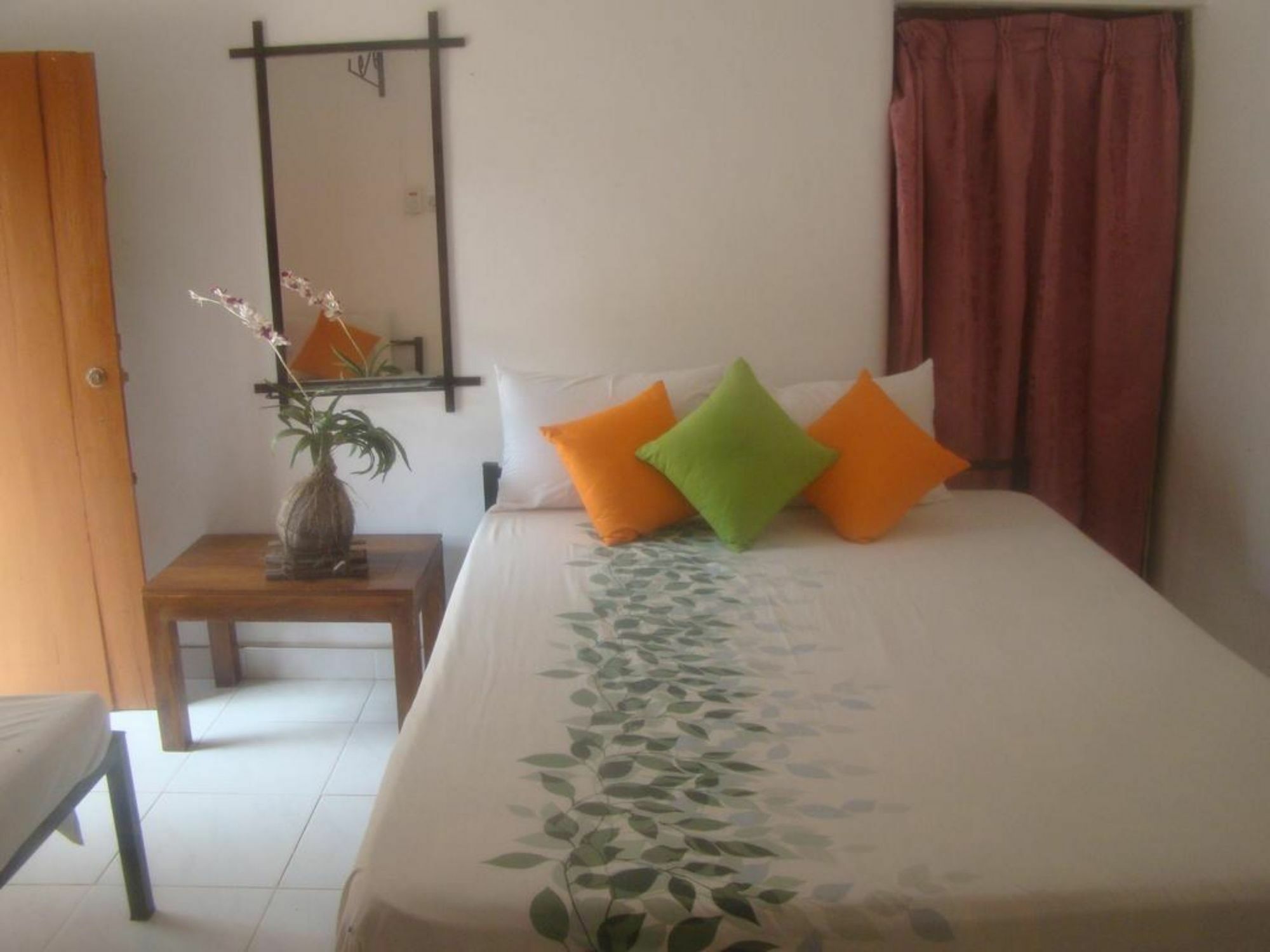 Goalma Family Holiday Resort & Restaurant أنرادابورام المظهر الخارجي الصورة